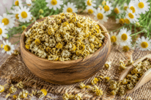 بابونه خشک طبیعی در بسته های 100 گرمی